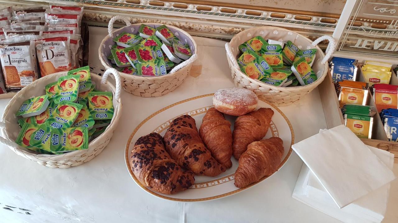 Luxury B&B Il Sogno เชรินโญลา ภายนอก รูปภาพ